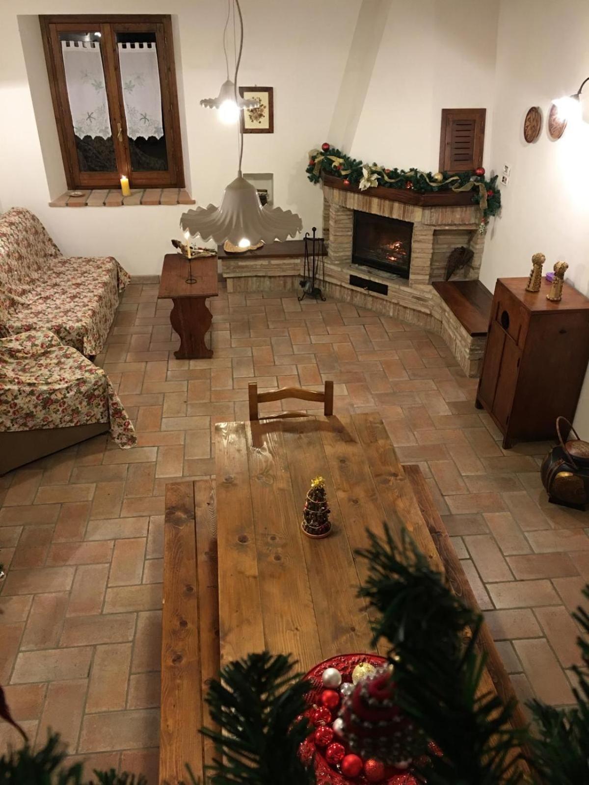 Agriturismo Casa Del Nonno Valfabbrica Екстер'єр фото